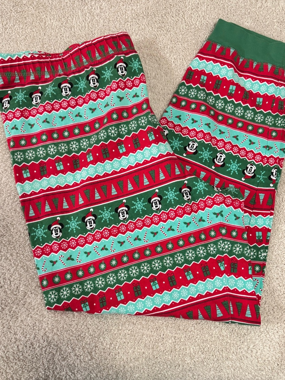 Disney Minnie Mouse Women’s Fair Isle Christmas Knit Pajama Pants 2XL Green